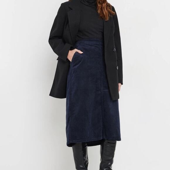 Blue A-Line Midi Skirt with Slit for Work - Picture 3 of 7